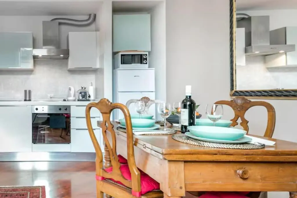 Renovated 19Th Century Apartment Florence